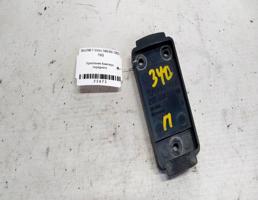 Крепление бампера переднего для Volvo 340 II (1985—1992)  запчасти бу