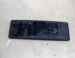 Накладка бампера переднего под номер для Audi 80 B3 (1986—1991)  запчасти бу