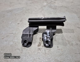 Направляющая стекла двери передней правой для Peugeot 3008 I рестайлинг (2013—2016)  запчасти бу