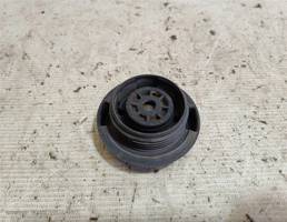 Крышка бачка расширительного ДВС для VOLKSWAGEN Passat B3 (1988—1993)  запчасти бу