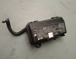 Блок предохранителей для Honda HR-V GH (1998—2001)  запчасти бу