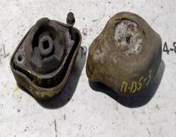 Опора ДВС (подушка) для VOLKSWAGEN Passat B5 (1996—2001)  запчасти бу