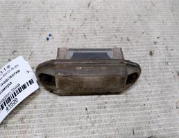 Фонарь подсветки номера для Mercedes-Benz W123 W123/V123/C123/S123 (1975—1986)  запчасти бу