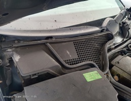 Жабо для Mercedes-Benz E-класс W210/S210 (1995—1999)  запчасти бу