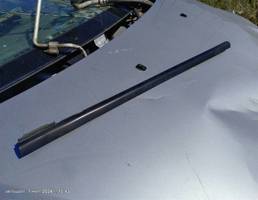 Молдинг стекла двери задней левой для Ford Focus II (2005—2008)  запчасти бу