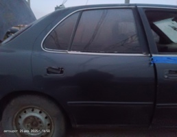 Накладка на дверь задняя правая для Toyota Camry V30 (1990—1994)  запчасти бу
