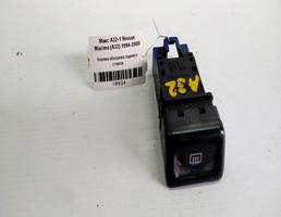 Кнопка обогрева стекла заднего для Nissan Maxima A32 (1994—2000)  запчасти бу