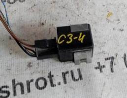 Реле поворотов для Audi 100 C3 (1982—1988)  запчасти бу