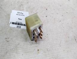 Реле для Mercedes-Benz E-класс W124/S124/C124/A124 (1984—1997)  запчасти бу