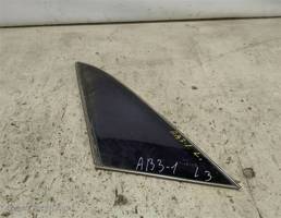 Стекло кузовное глухое левое для Audi 80 B3 (1986—1991)  запчасти бу