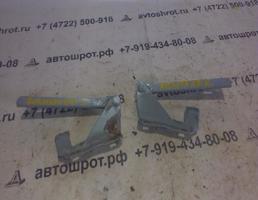 Петля капота правая для Nissan Almera N16 00-06г  запчасти бу