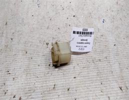 Патрон заднего фонаря для BMW 7 серия E32 (1986—1994)  запчасти бу