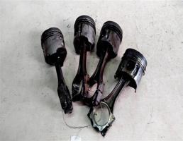 Поршень с шатуном км-т для Mazda 626 GE (1991—1997)  запчасти бу