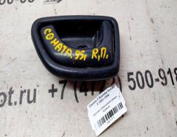 Крючок двери правой для Hyundai Sonata 3 93-96г  запчасти бу