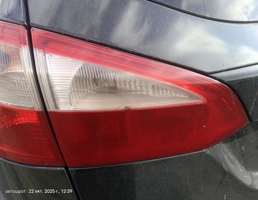 Фонарь задний внутренний левый для Ford Focus III (2011—2015)  запчасти бу