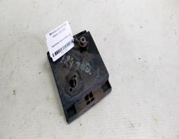 Крепление бампера заднего для Mercedes-Benz E-класс W124/S124/C124/A124 (1984—1997)  запчасти бу