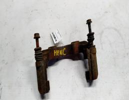 Скоба суппорта переднего для Daewoo Nexia I (1995—2008)  запчасти бу