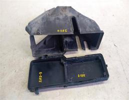 Корпус блока предохранителей для Mercedes-Benz C-класс W202/S202 (1993—1997)  запчасти бу