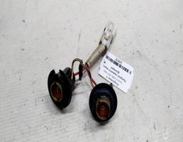Патрон заднего вунтреннего фонаря для Toyota Corolla VI (1987—1993)  запчасти бу