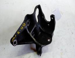 Кронштейн насоса ГУРа для Mazda 626 GD (1987—1996)  запчасти бу