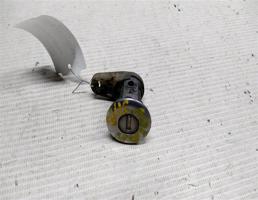 Личинка двери для Renault Logan I (2004—2009)  запчасти бу