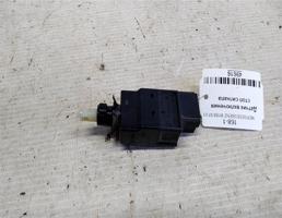 Датчик включения стоп сигнала для MERSEDESBENZ W168 97-01  запчасти бу