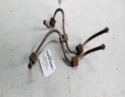 Трубка топливная дизельная для Audi 100 C3 (1982—1988)  запчасти бу