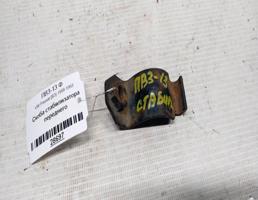 Скоба стабилизатора переднего для VOLKSWAGEN Passat B3 (1988—1993)  запчасти бу