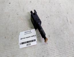 Датчик педали тормоза для Audi A6 C4 (1994—1997)  запчасти бу