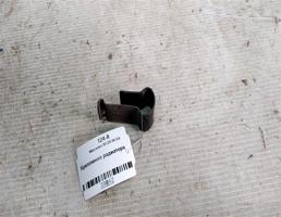 Крепление радиатора для Mercedes-Benz E-класс W124/S124/C124/A124 (1984—1997)  запчасти бу