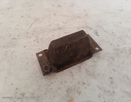 Отбойник моста переднего для Land Rover Defender L316 83-16г  запчасти бу