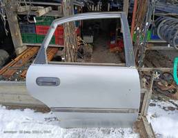 Дверь задняя правая для Honda Accord V (1993—1998)  запчасти бу
