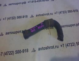 Патрубок радиатора верхний для Mercedes-Benz E-класс W124/S124/C124/A124 (1984—1997)  запчасти бу