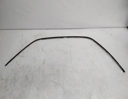 Молдинг крыши правый для Audi 80 B4 (1991—1996)  запчасти бу