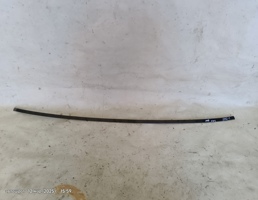 Молдинг стекла лобового нижний для Mitsubishi Pajero Mini II (1998—2012)  запчасти бу