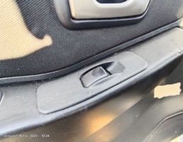 Кнопка ЭСП переднего для Mitsubishi Pajero Mini II (1998—2012)  запчасти бу