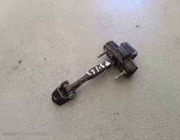 Ограничитель двери задней для Ford Focus III (2011—2015)  запчасти бу