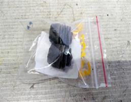 Отбойник с крышки багажника для Mercedes-Benz C-класс W202/S202 (1993—1997)  запчасти бу