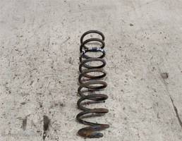 Пружина задняя для VOLKSWAGEN Passat B3 (1988—1993)  запчасти бу