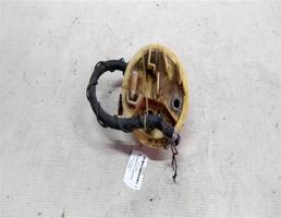 Крышка насоса топливного для Audi 80 B4 (1991—1996)  запчасти бу