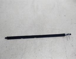 Молдинг стекла двери передней левой для Toyota RAV4 II (2000—2003)  запчасти бу