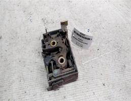 Замок двери задней левой для VOLKSWAGEN Passat B3 (1988—1993)  запчасти бу