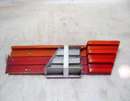 Бленда крышки багажника (накладка) для Mercedes-Benz E-класс W124/S124/C124/A124 (1984—1997)  запчасти бу