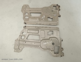 Кронштейн ЭСП переднего для Land Rover Defender I (1983—2007)  запчасти бу