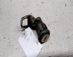 Личинка двери для Daewoo Nexia I (1995—2008)  запчасти бу