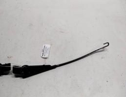 Поводок стеклоочистителя передний правый для Opel Kadett D (1979—1984)  запчасти бу