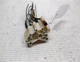 Фишка переключателя поворотов для Audi 100 C3 (1982—1988)  запчасти бу