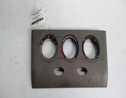 Рамка переключателя печки для Chery Amulet (A15) A15 (2003—2010)  запчасти бу