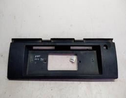 Бленда крышки багажника (накладка) для Audi 200 C3 рестайлинг (1988—1991)  запчасти бу