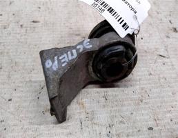 Крепление радиатора для Daewoo Espero I (1990—1999)  запчасти бу